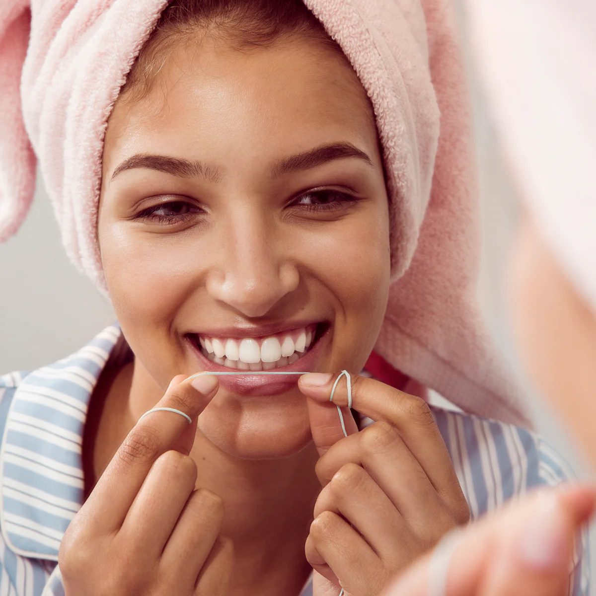 Pure Peppermint Dental Floss - Image 9